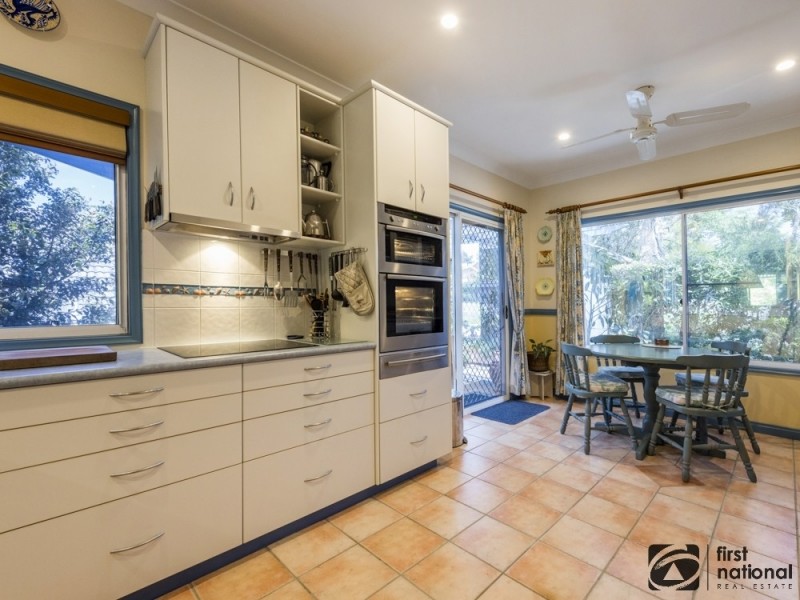 27 Crystal Drive, Sapphire Beach NSW 2450