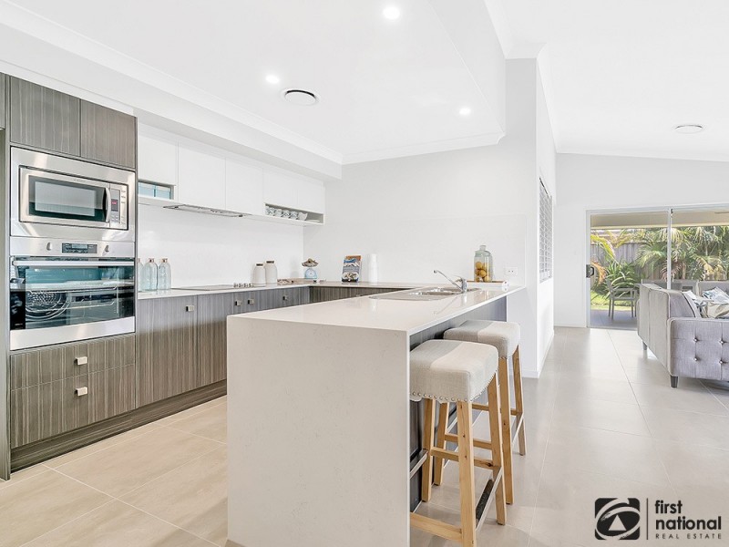 11 Cherry Street, Sapphire Beach NSW 2450