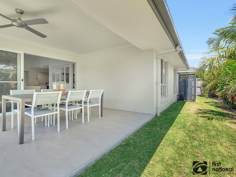 11 Cherry Street, Sapphire Beach NSW 2450