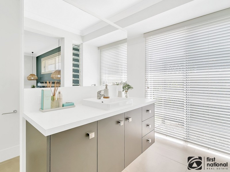 11 Cherry Street, Sapphire Beach NSW 2450