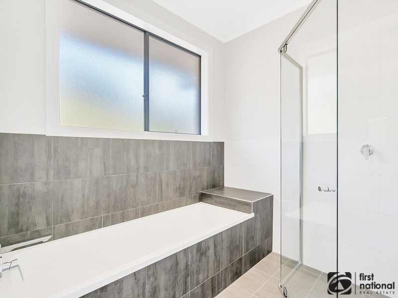 6 Moonlight Crescent, Coffs Harbour NSW 2450