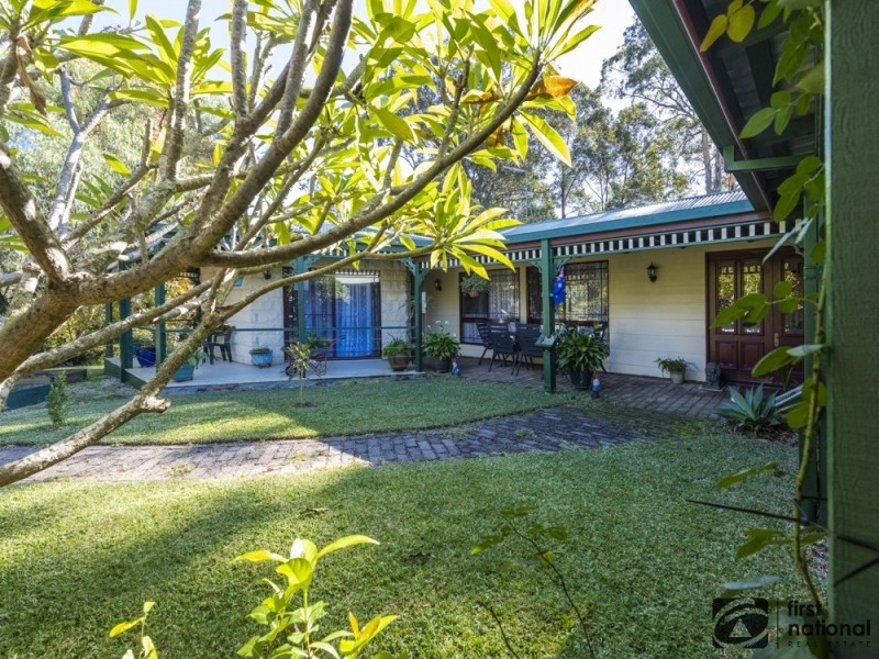 157 Nana Creek Road, Nana Glen NSW 2450