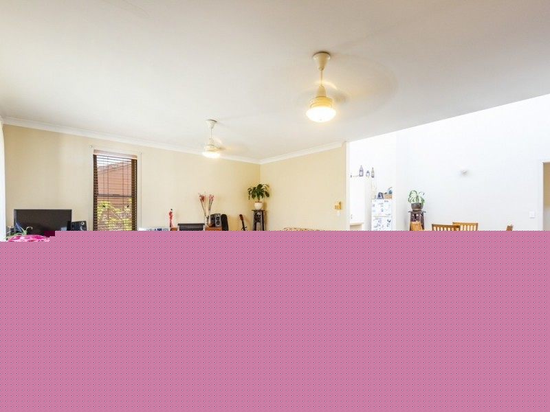 2/68 Scarborough Street, Woolgoolga NSW 2456