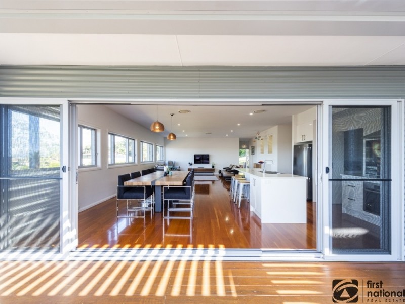 52 Manning Avenue, Coffs Harbour NSW 2450