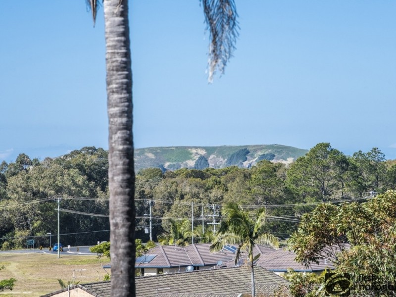 52 Manning Avenue, Coffs Harbour NSW 2450