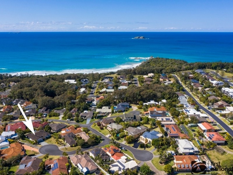 4 Beachside Court, Sapphire Beach NSW 2450