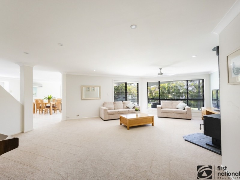 4 Beachside Court, Sapphire Beach NSW 2450