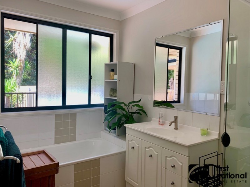 33 Worland Drive, Boambee East NSW 2452