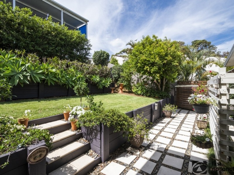 25 Clarence Crescent, Coffs Harbour NSW 2450