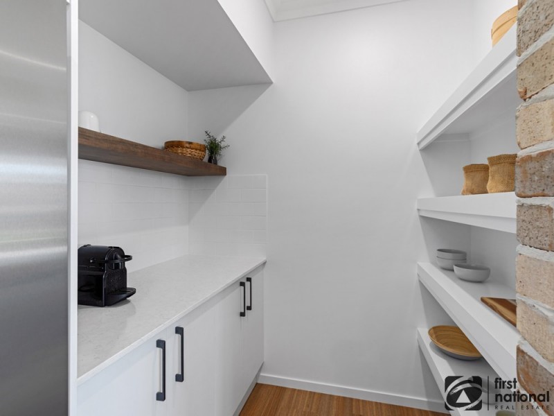 4 Burleigh Crescent, Woolgoolga NSW 2456