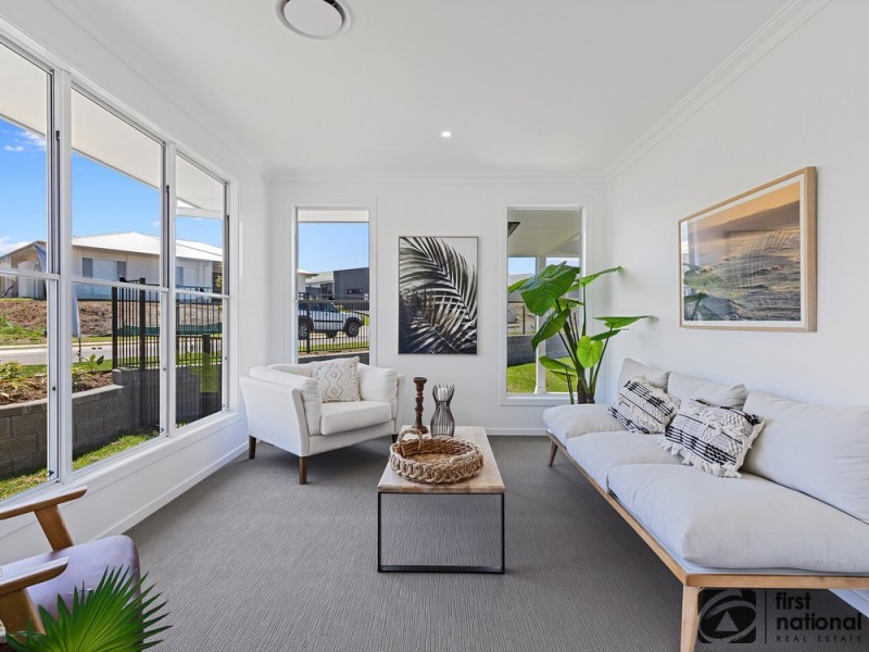 4 Burleigh Crescent, Woolgoolga NSW 2456