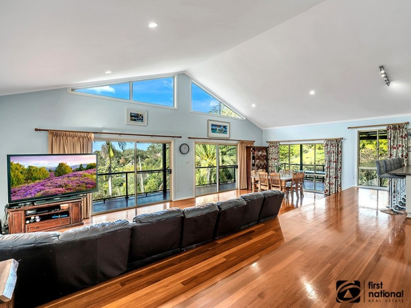 117 Lake Russell Drive, Emerald Beach NSW 2456