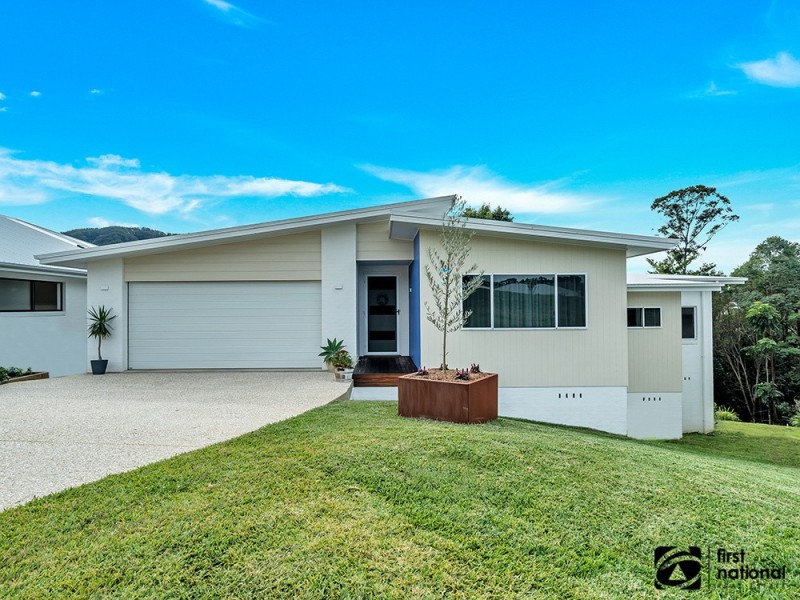 8 Knoll Place, Coffs Harbour NSW 2450