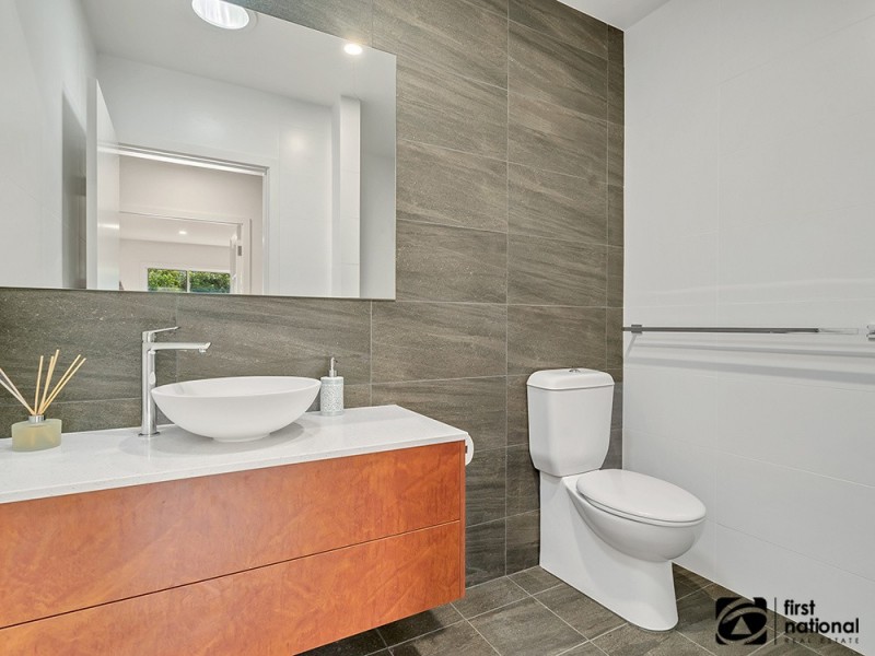 8 Knoll Place, Coffs Harbour NSW 2450