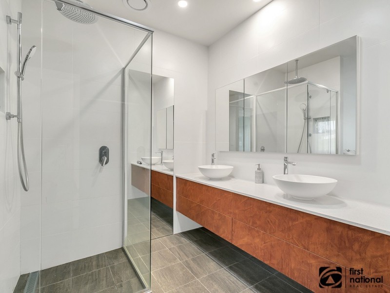 8 Knoll Place, Coffs Harbour NSW 2450