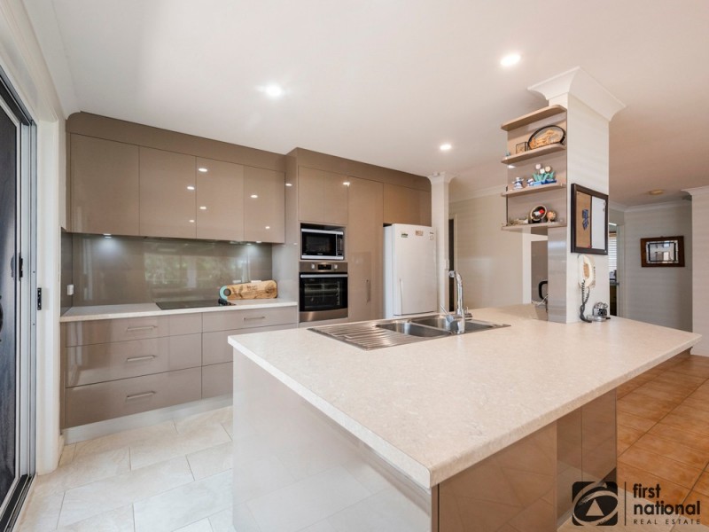 29 Crystal Drive, Sapphire Beach NSW 2450