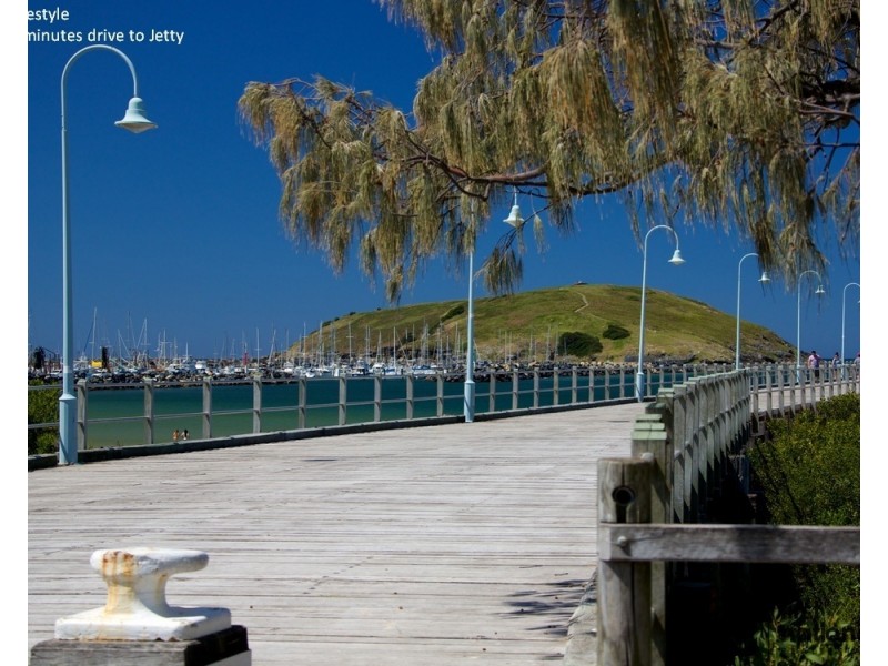 2 Pinnacle Way, Coffs Harbour NSW 2450