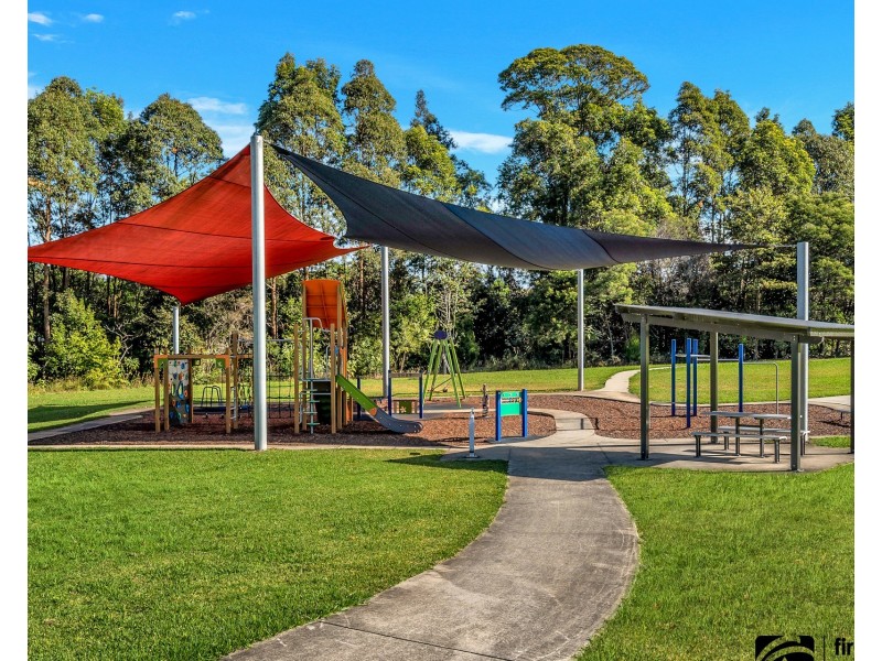 135 Pearce Drive, Coffs Harbour NSW 2450