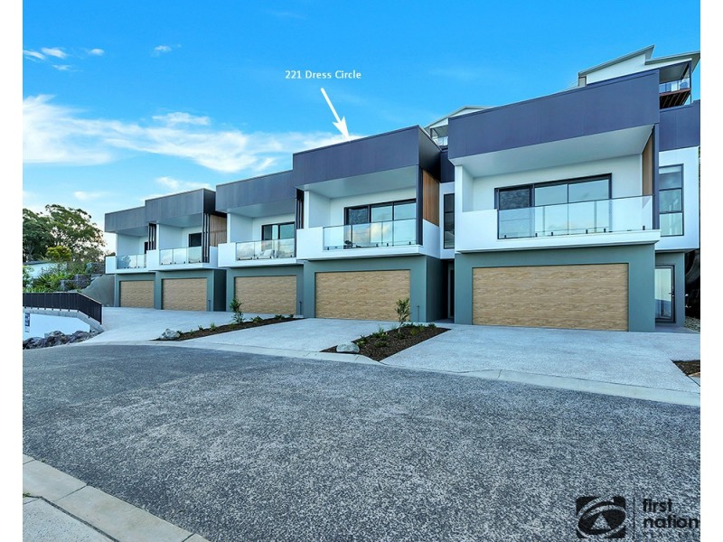 221 Dress Circle, Coffs Harbour NSW 2450