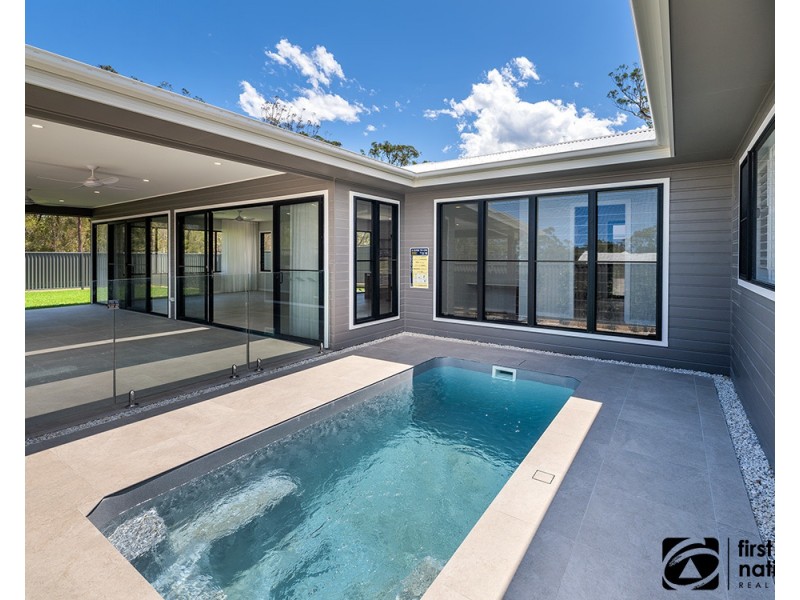 12 Edgewater Avenue, Moonee Beach NSW 2450