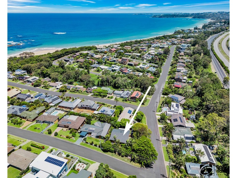 2 Canomie Street, Sapphire Beach NSW 2450