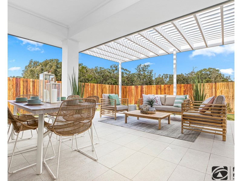 4 Angler Crescent, Bonville NSW 2441
