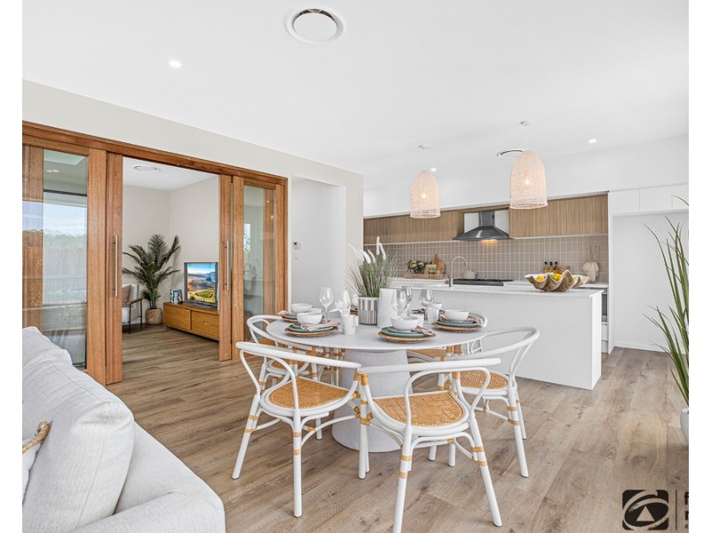 4 Angler Crescent, Bonville NSW 2441