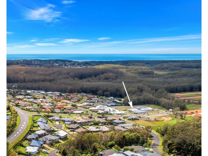 4 Angler Crescent, Bonville NSW 2441
