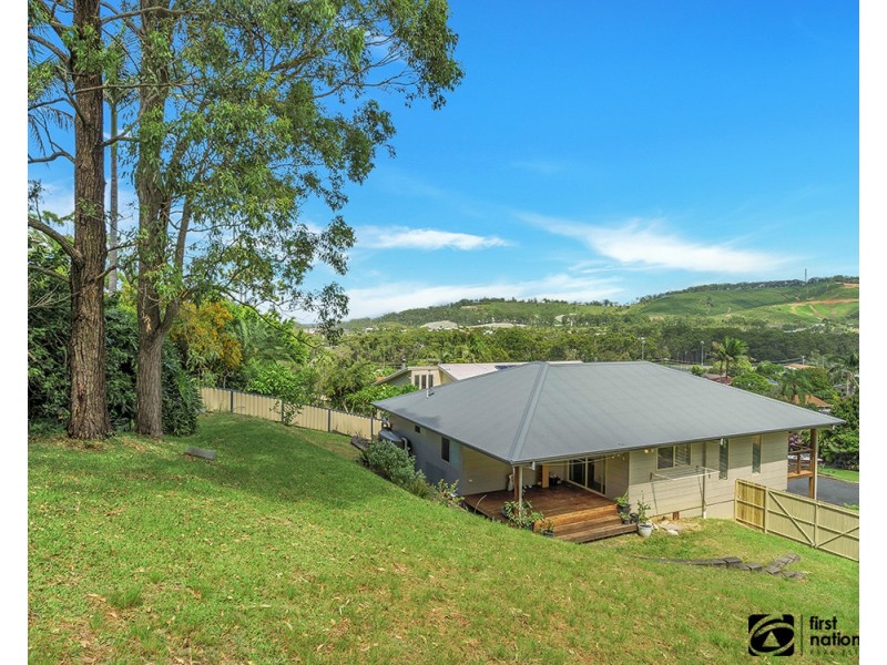 10 McPhee Close, Woolgoolga NSW 2456