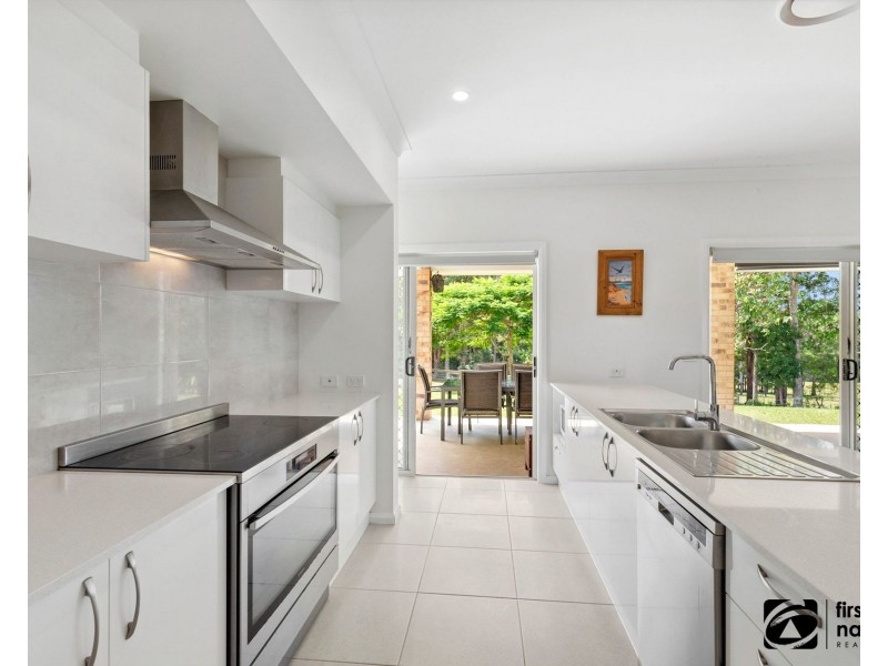 60 Butlers Road, Bonville NSW 2441