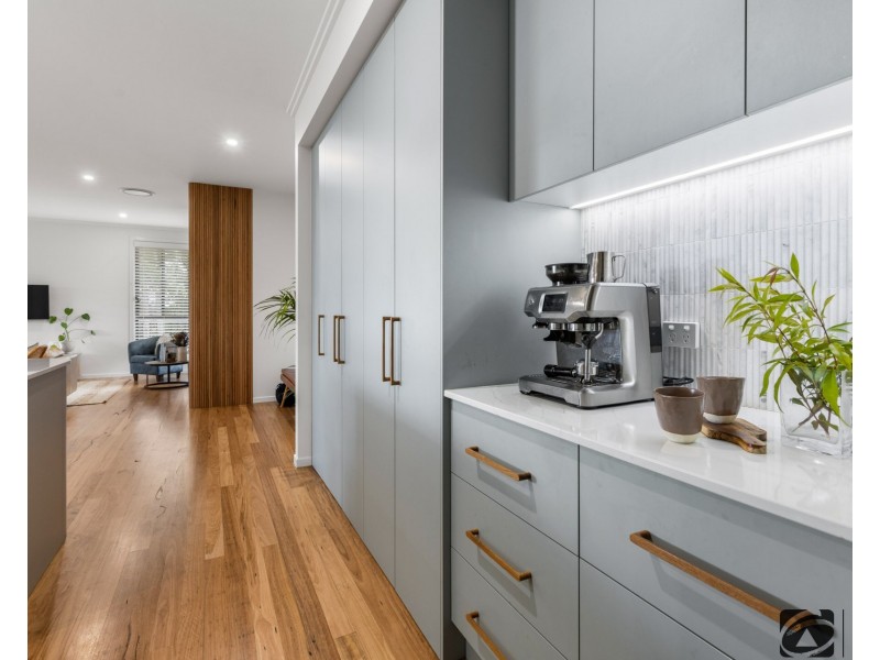 16 Parkland Parade, Coffs Harbour NSW 2450