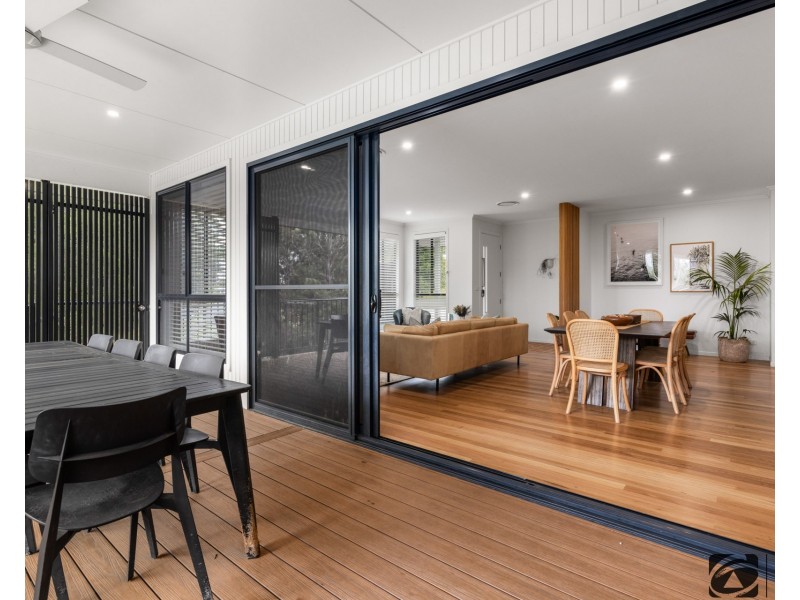16 Parkland Parade, Coffs Harbour NSW 2450