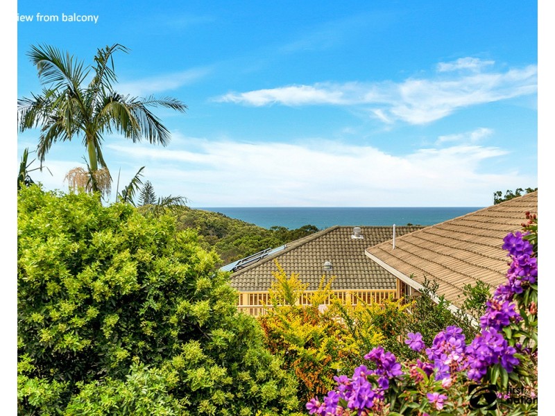 17 Campbell Street, Safety Beach NSW 2456