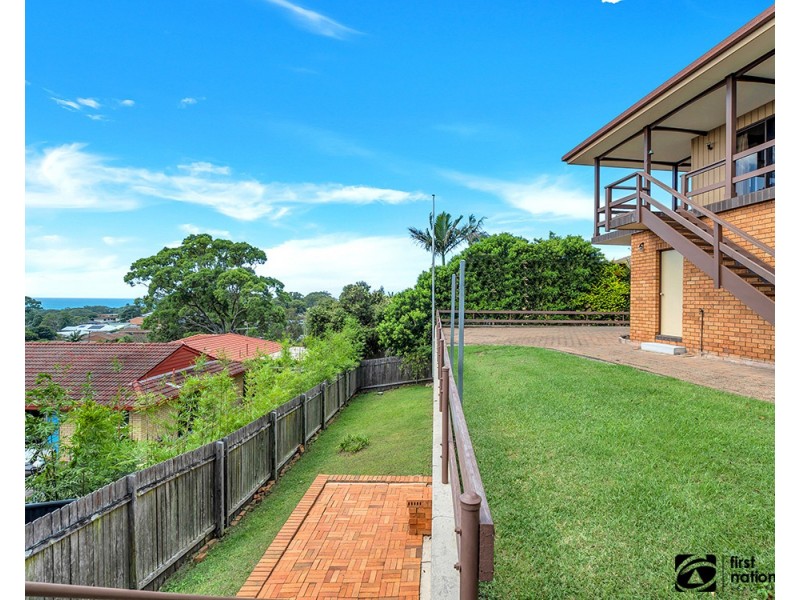 17 Campbell Street, Safety Beach NSW 2456