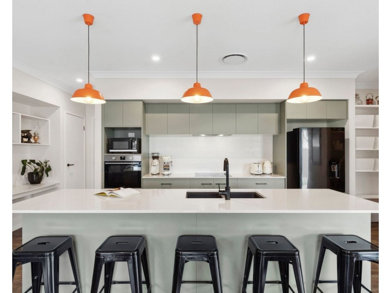 5 Ocean Point Avenue, Moonee Beach NSW 2450