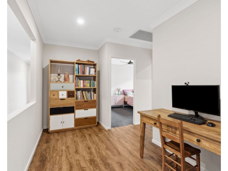 5 Ocean Point Avenue, Moonee Beach NSW 2450