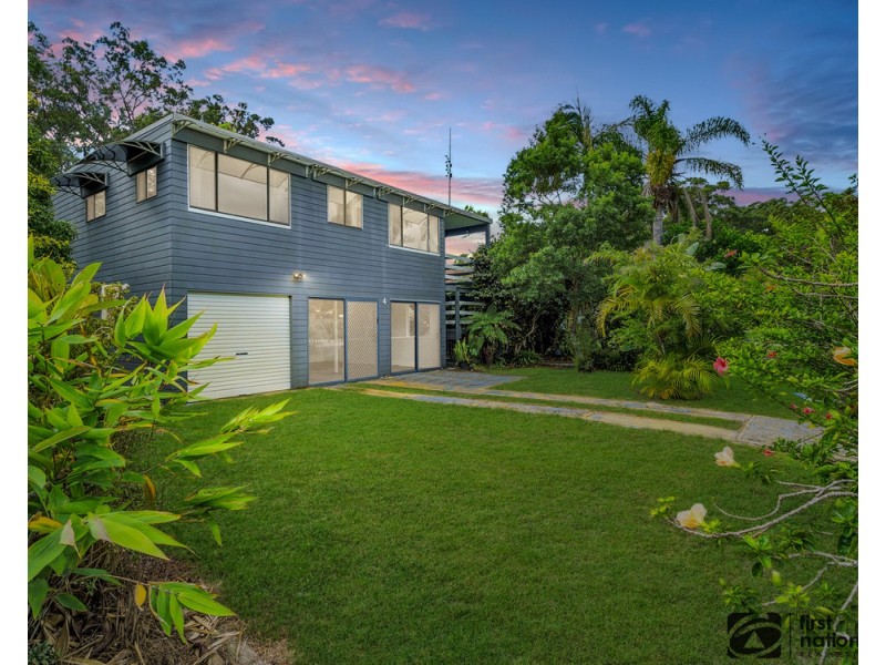 4 Seventeenth Avenue, Stuarts Point NSW 2441