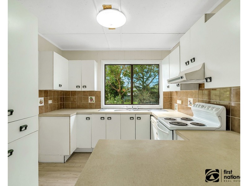 4 Seventeenth Avenue, Stuarts Point NSW 2441