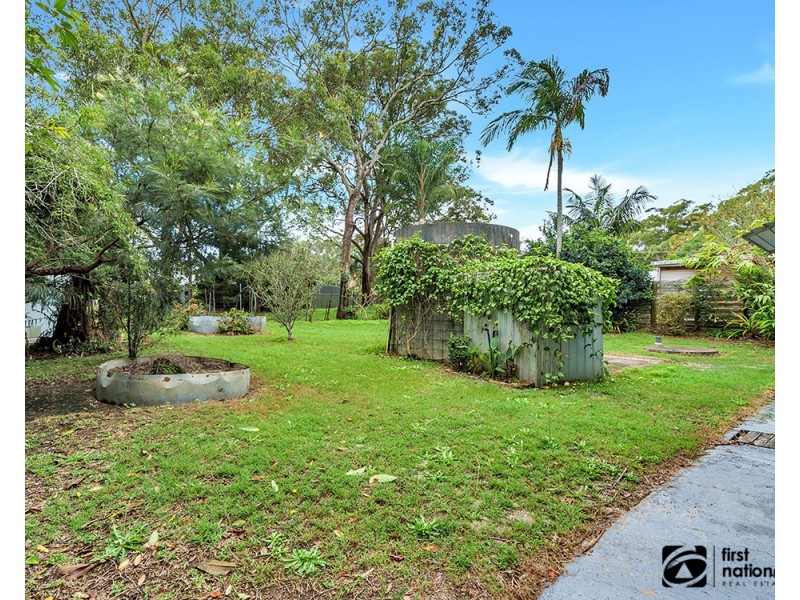 4 Seventeenth Avenue, Stuarts Point NSW 2441