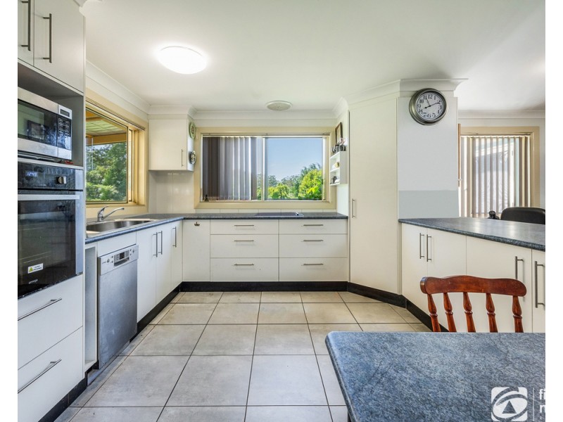 10 Andren Close, Bonville NSW 2441