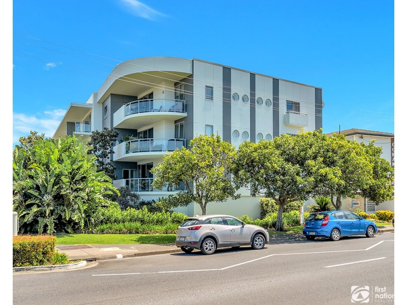 2/51 Ocean Parade, Coffs Harbour NSW 2450