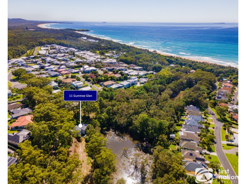 11 Gumtree Glen, Sapphire Beach NSW 2450