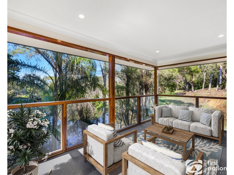 11 Gumtree Glen, Sapphire Beach NSW 2450