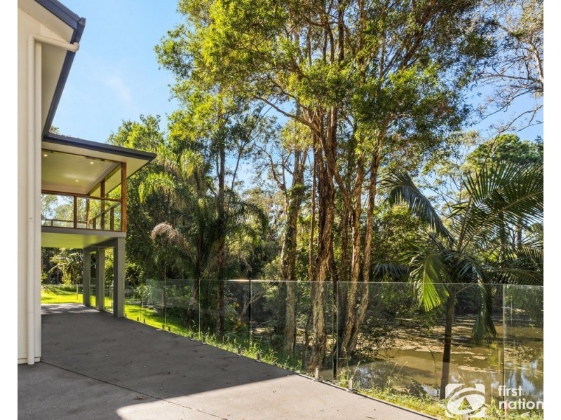 11 Gumtree Glen, Sapphire Beach NSW 2450