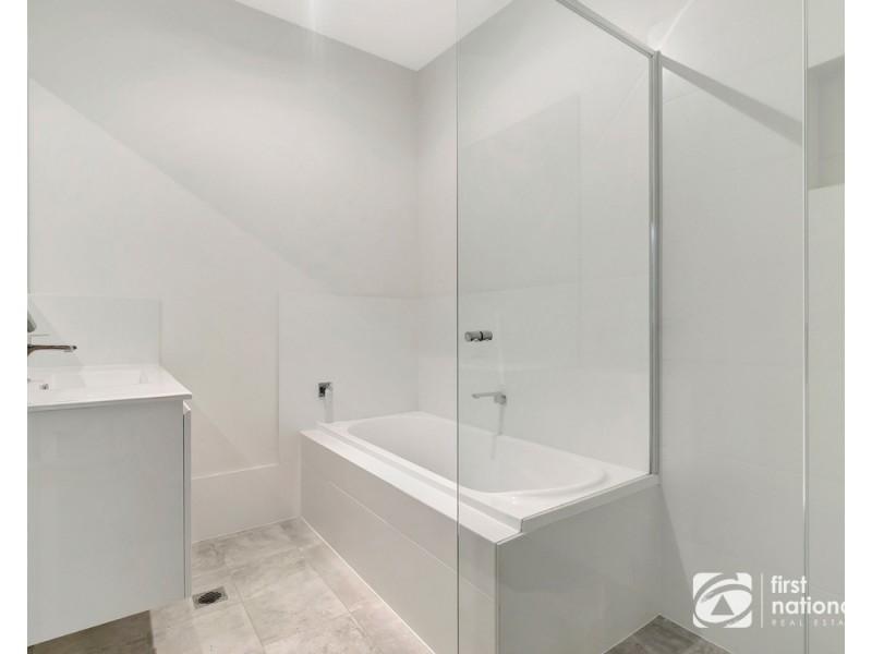 2/15 Boultwood Street, Coffs Harbour NSW 2450