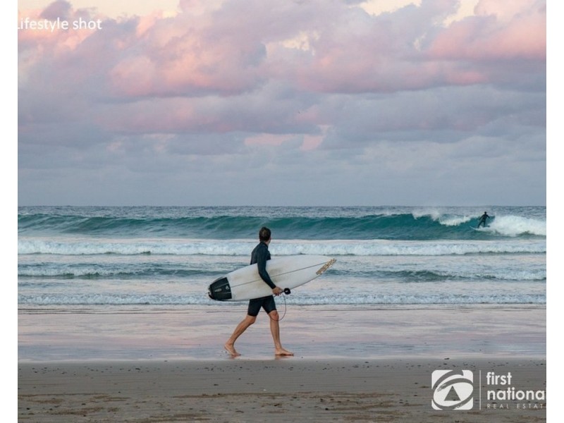 2 Balmoral Street, Sapphire Beach NSW 2450