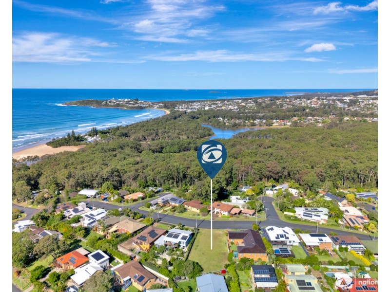 13 Campbell Street, Safety Beach NSW 2456