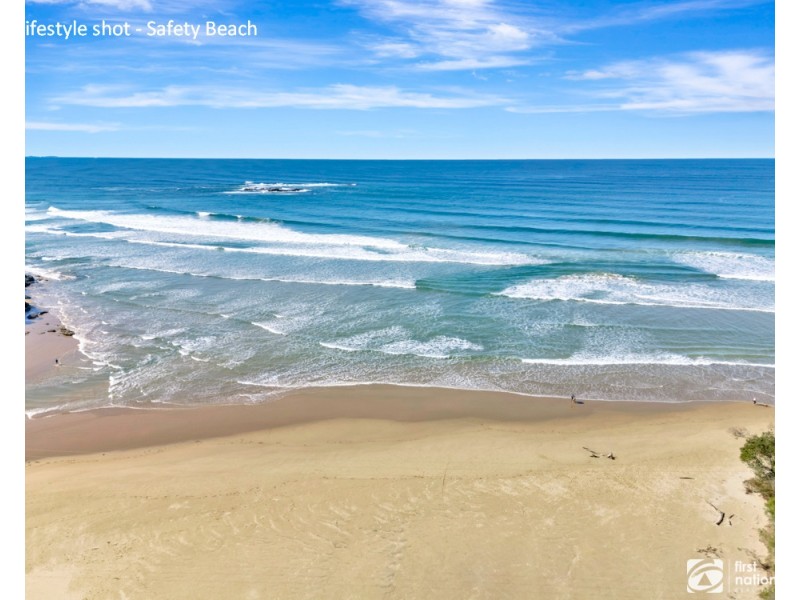 13 Campbell Street, Safety Beach NSW 2456