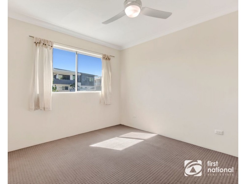 2/274 Harbour Drive, Coffs Harbour NSW 2450
