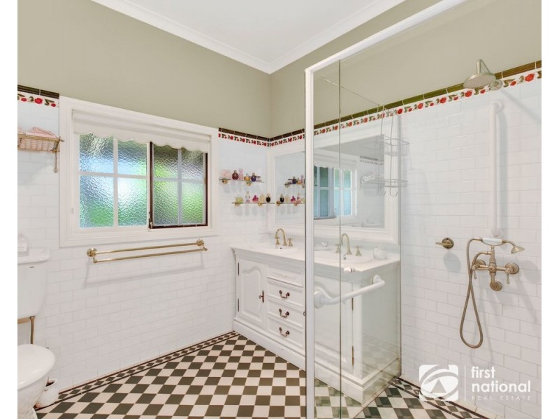 19 Goonaroo Place, Emerald Beach NSW 2456